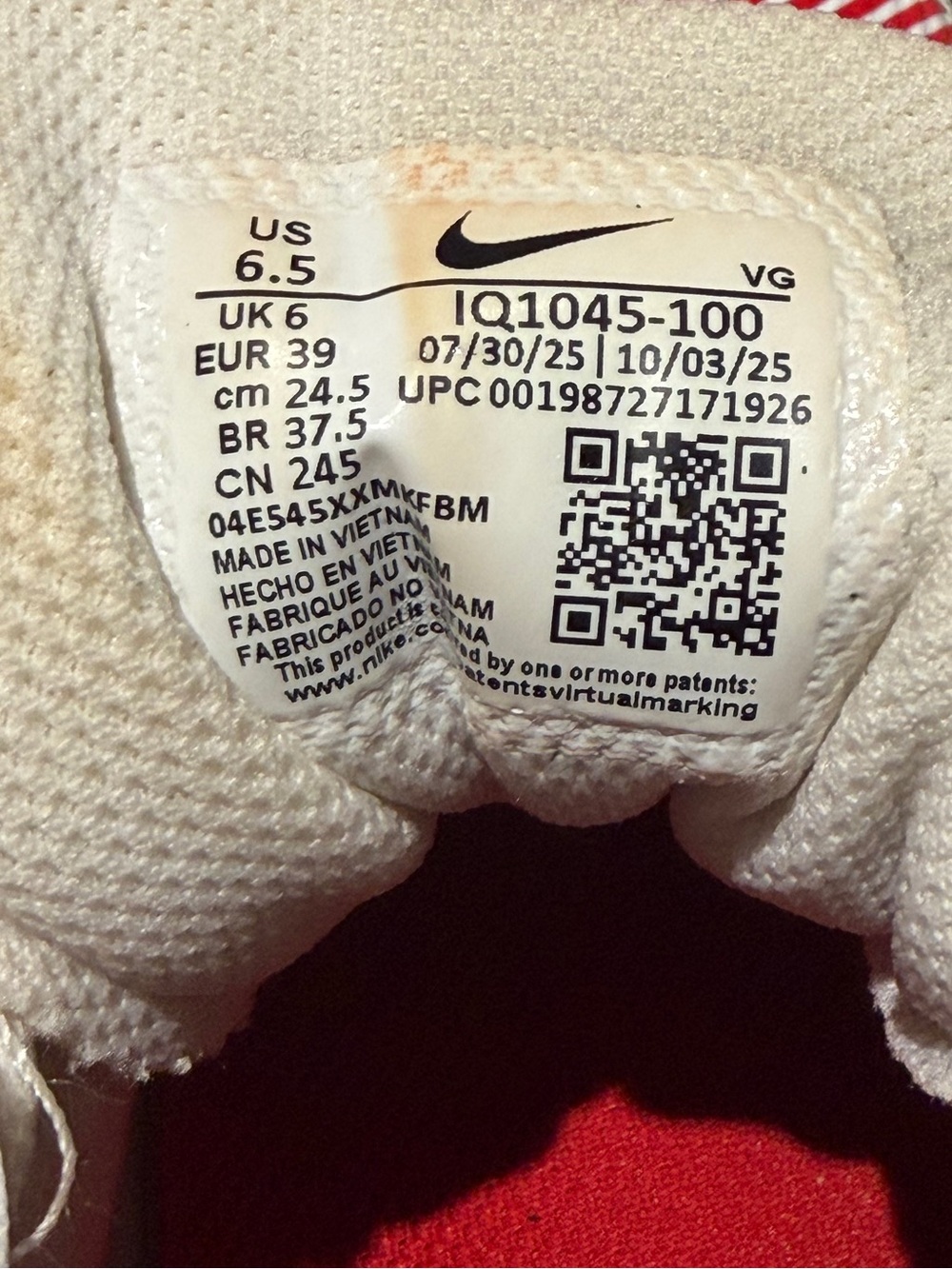 Nike • Fastflex Baseball Cleats - Picture 4 of 4